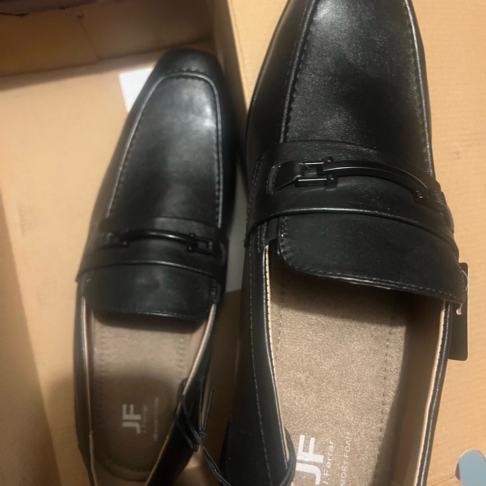 JF J.Ferrar Classic Black Loafers